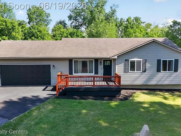 8280 W Rolston Road, Argentine Twp, MI 48451