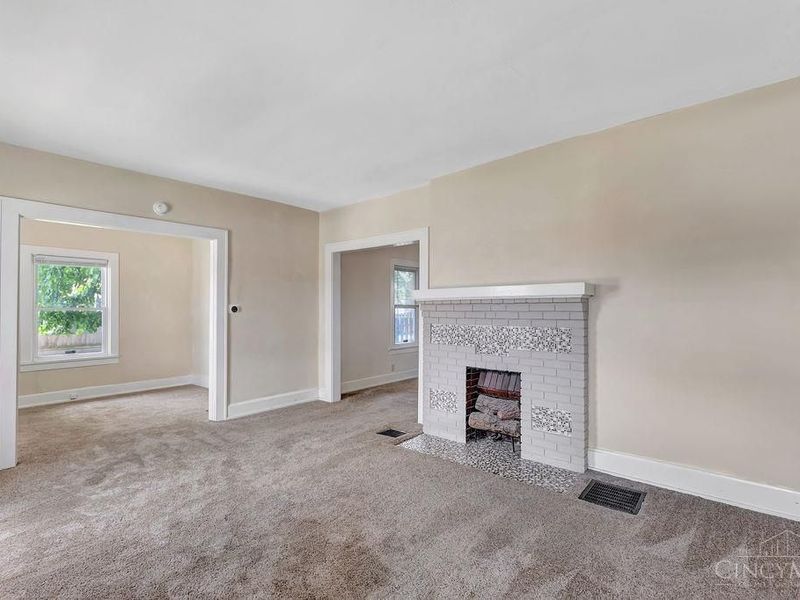 2775 Robertson Avenue, Cincinnati, OH 45209 Photo 6