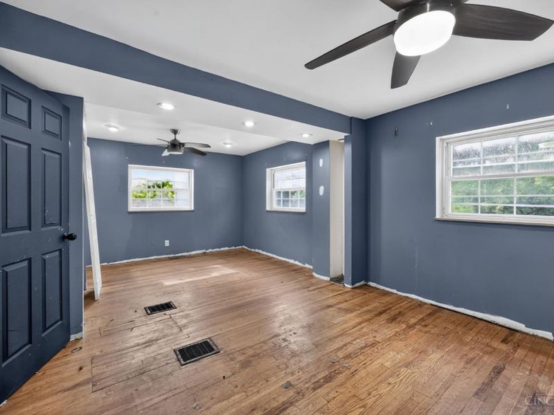 1499 Clovernoll Drive, North College Hill, OH 45231 Photo 8