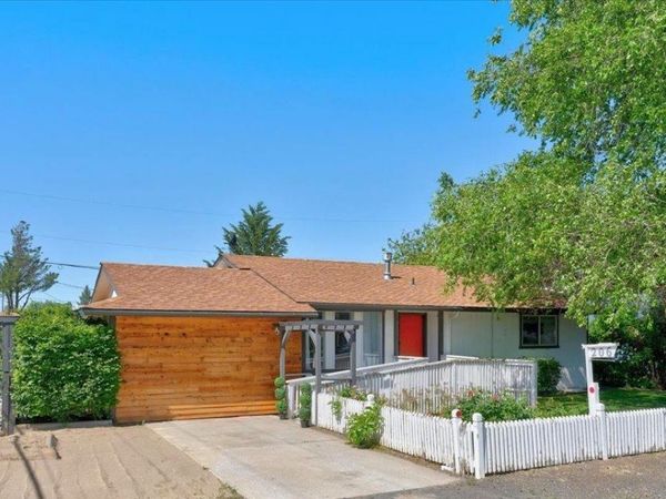 206 Maxwell St, Davenport, WA 99122