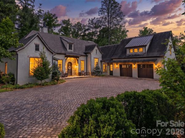 11 Beadle Lane, Asheville, NC 28803