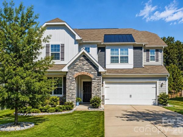 2018 Killian Creek Drive, Denver, NC 28037