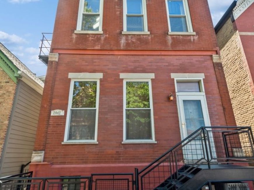 Main Photo