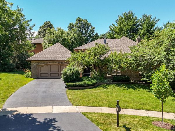 1549 Snowberry Court, Downers Grove, IL 60515