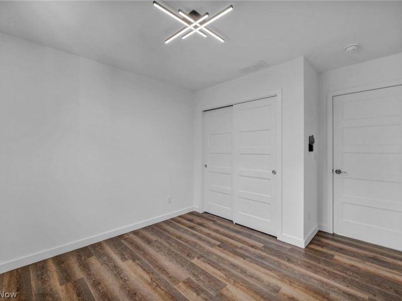 1872 W 57th Street, Cleveland, OH 44102 Photo 28