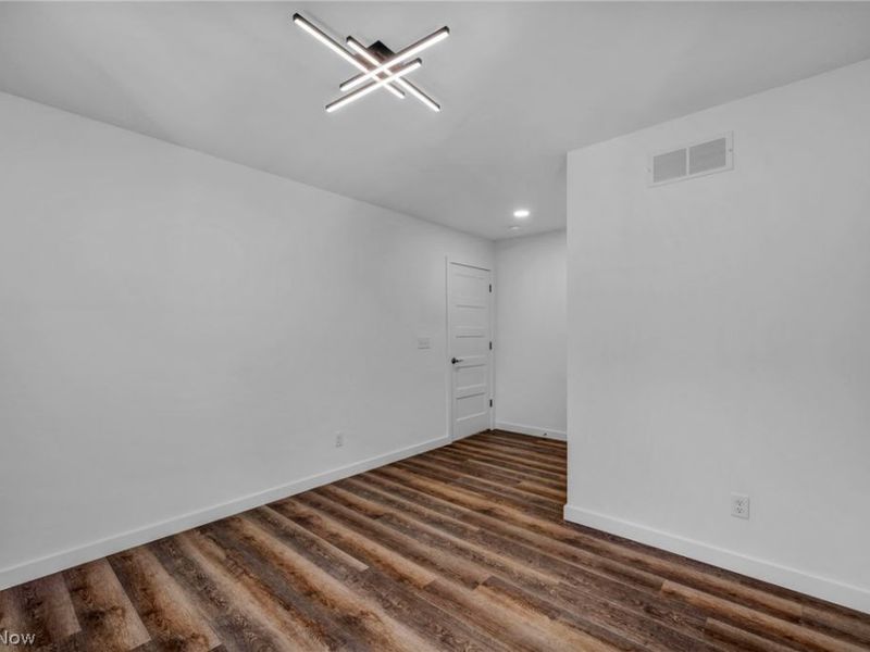 1872 W 57th Street, Cleveland, OH 44102 Photo 30