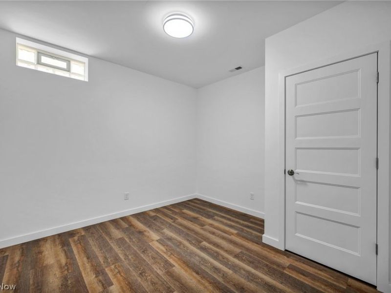 1872 W 57th Street, Cleveland, OH 44102 Photo 39