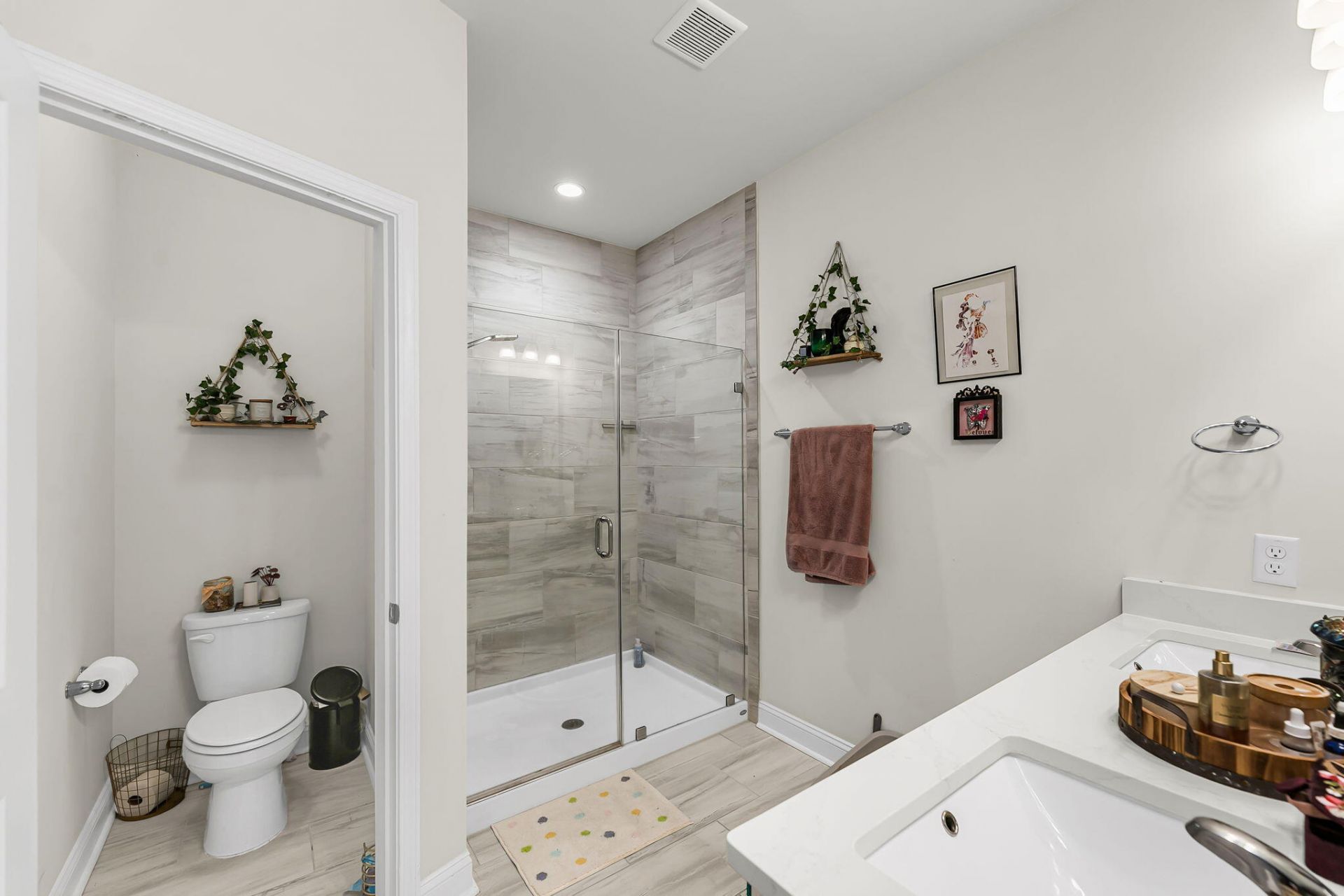 2336 Watchtower Lane Photo 14