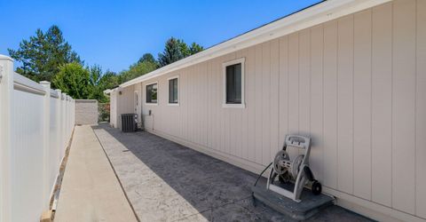 1423 Eastwood Drive, Reno, NV 89509 Photo