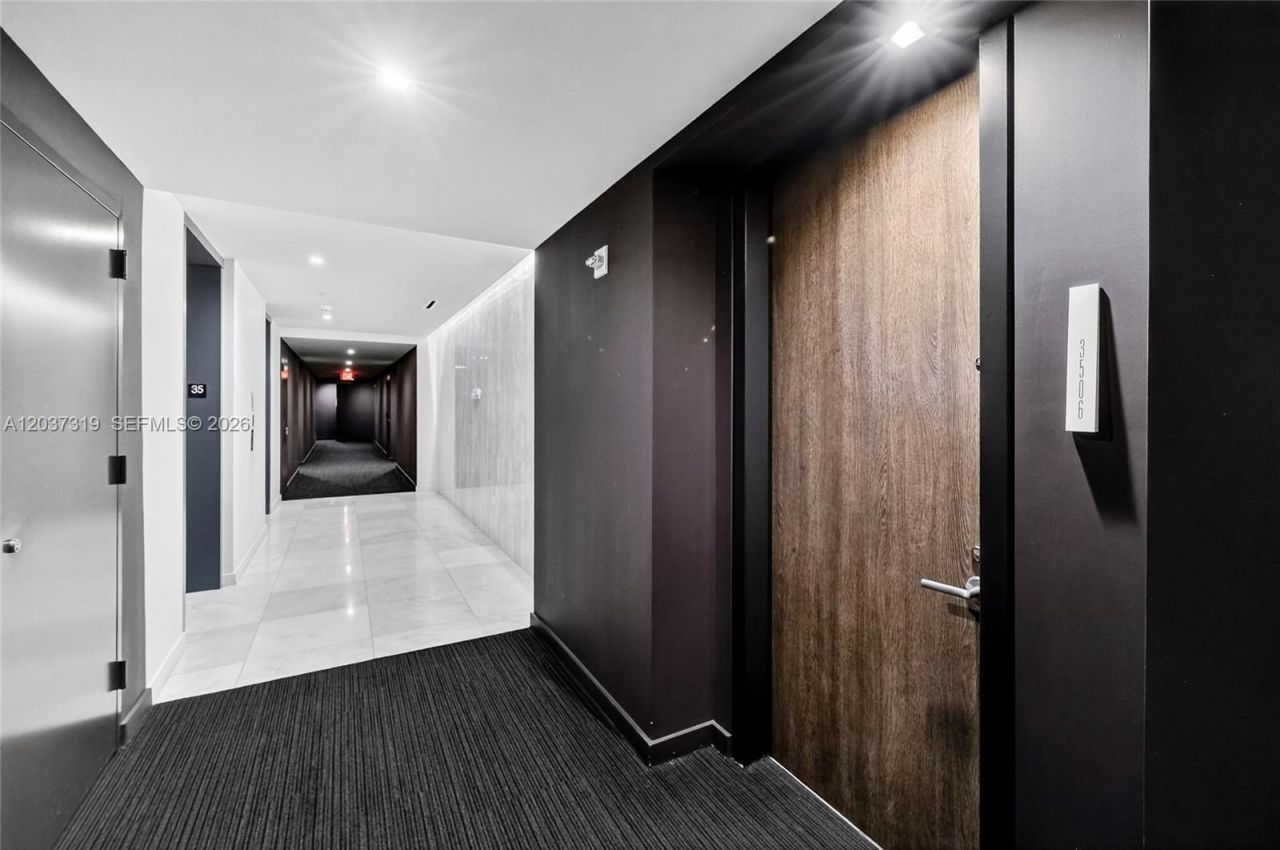 68 SE 6th St , Unit 3506, Miami, FL 33131 Photo