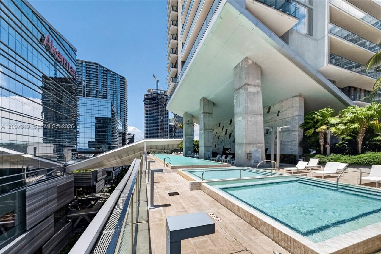 68 SE 6th St , Unit 3506, Miami, FL 33131 Photo