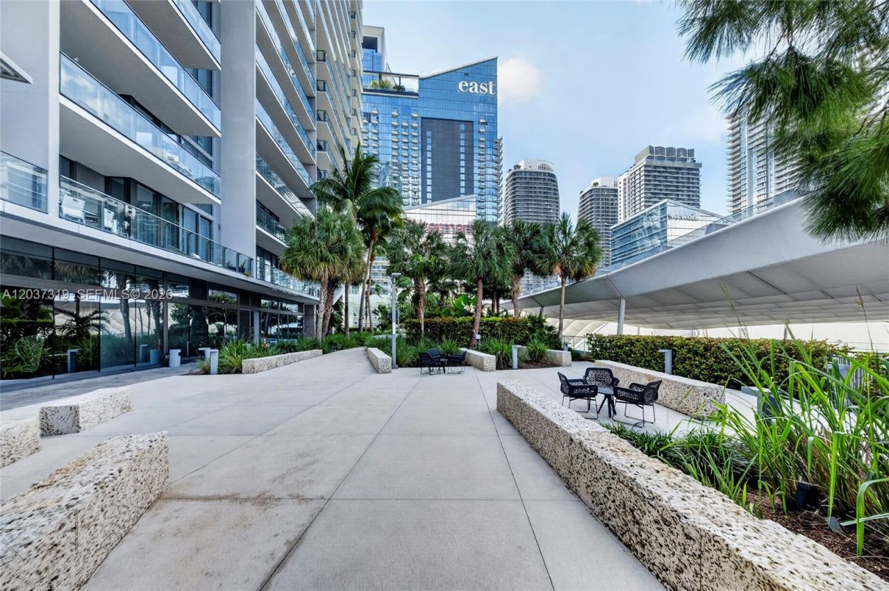 68 SE 6th St , Unit 3506, Miami, FL 33131 Photo
