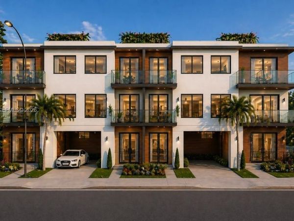 933 SW 4th Ave , Miami, FL 33130