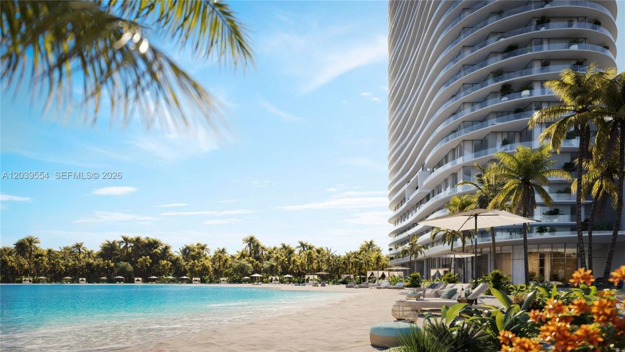 2411 Laguna Circle, Unit 1503, North Miami, FL 33181 Photo