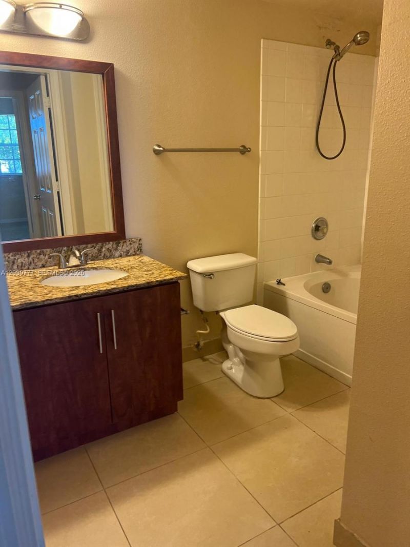 231 SW 116th Ave, Unit 19105, Pembroke Pines, FL 33025 Photo