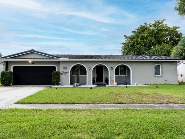 4080 Lake Drive, Coconut Creek, FL 33066