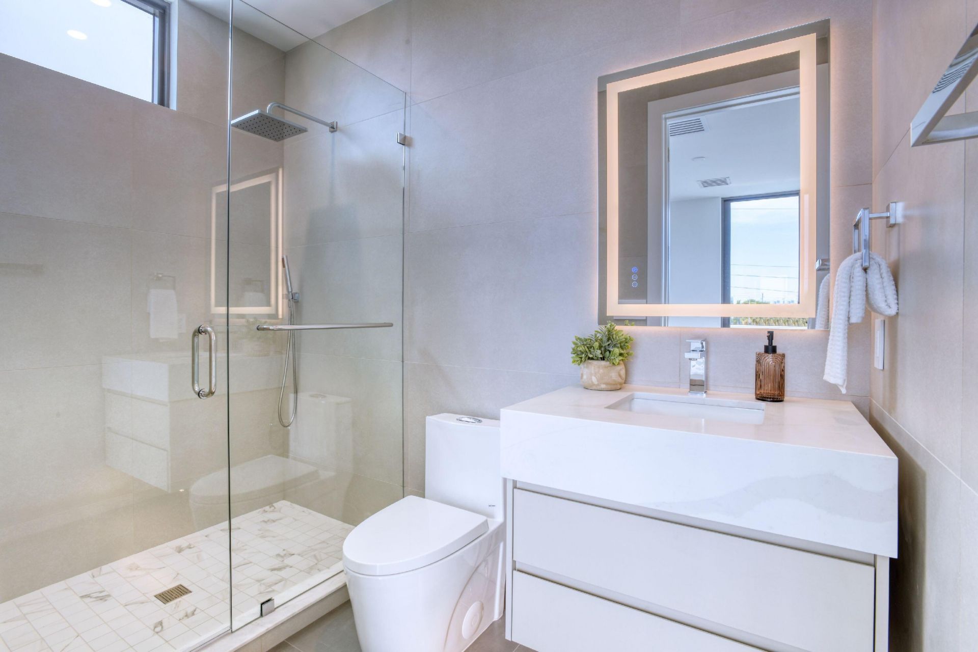 5840 NE 22nd Avenue, Fort Lauderdale, FL 33308 Photo