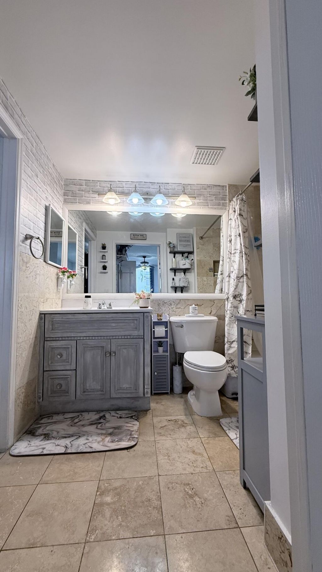 5077 NW 7th Street, Unit 914, Miami, FL 33126 Photo