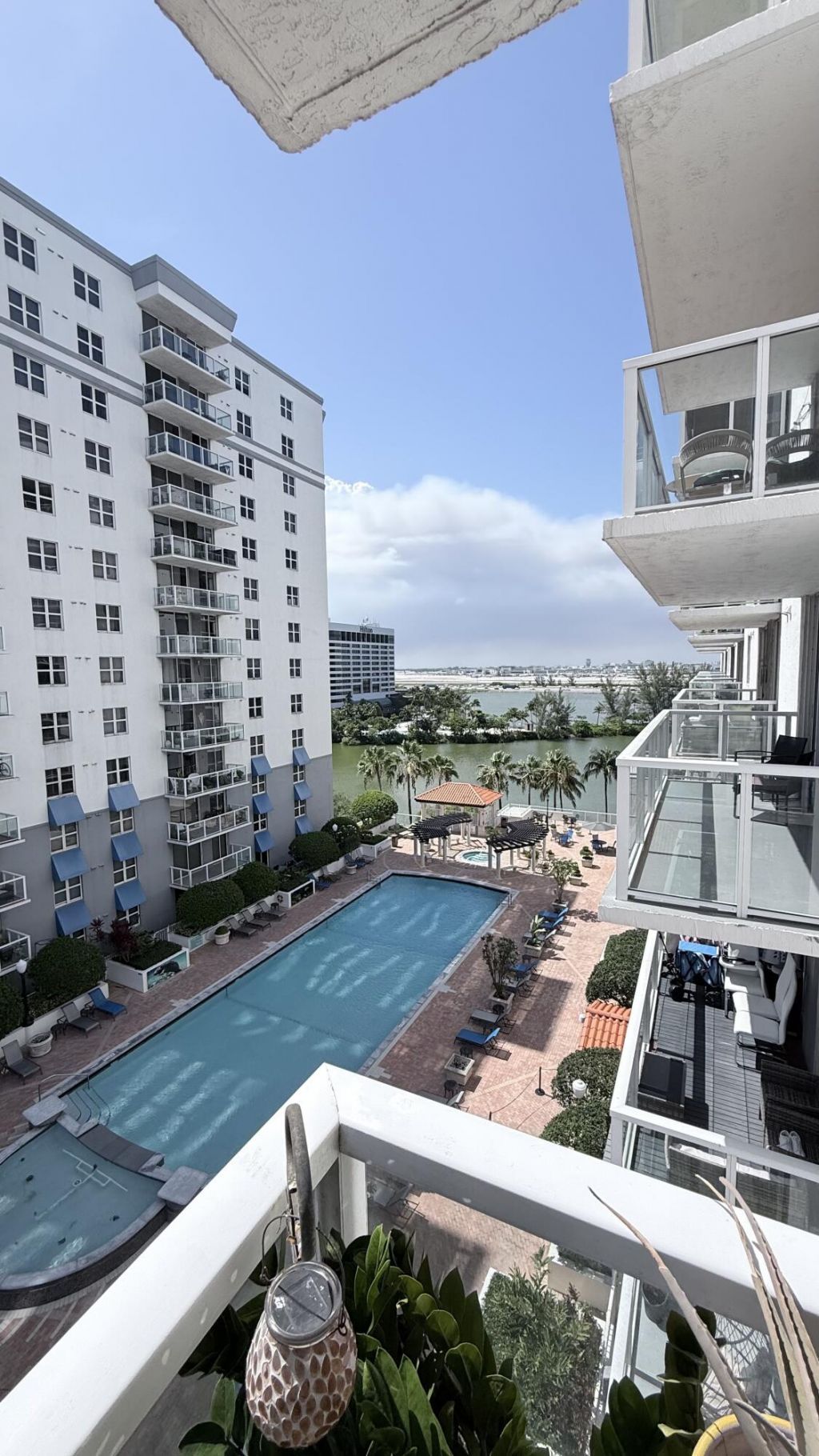 5077 NW 7th Street, Unit 914, Miami, FL 33126 Photo