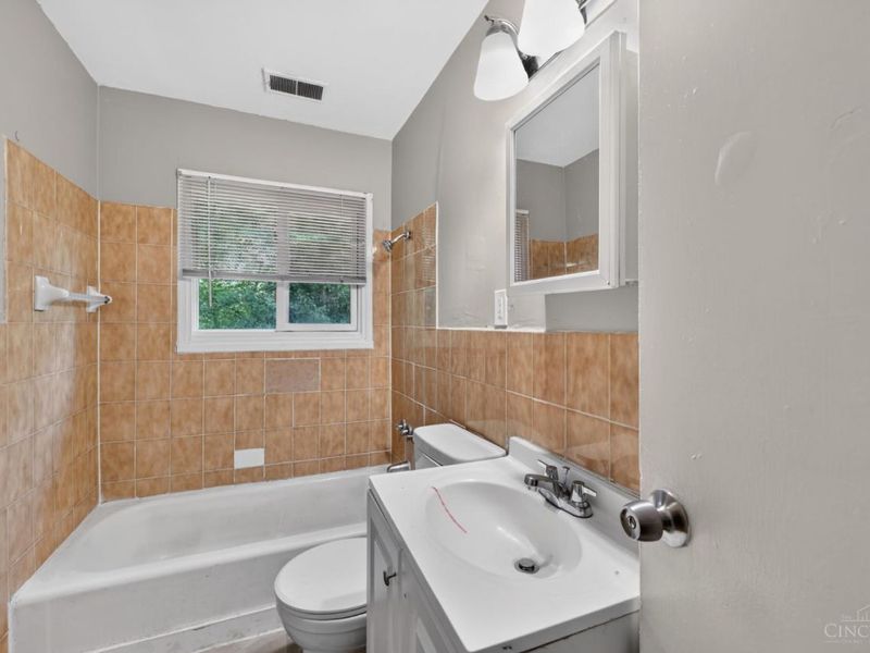 1739 Monterey Court, Cincinnati, OH 45223 Photo 30