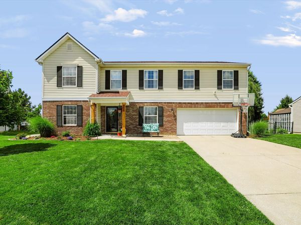 6808 Harriet Drive , Indianapolis, IN 46237