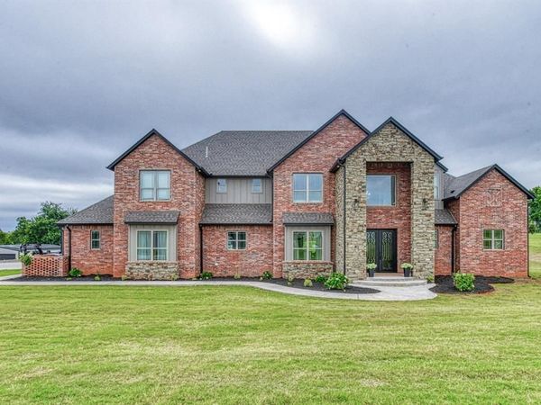 3802 Turtle Creek Circle, Tuttle, OK 73089