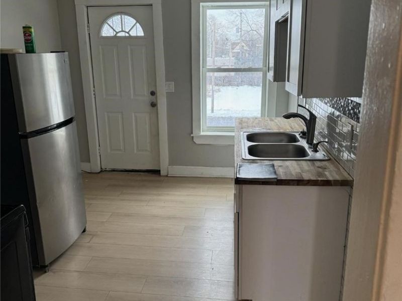 11408 Saint Clair Avenue, Cleveland, OH 44108 Photo 12