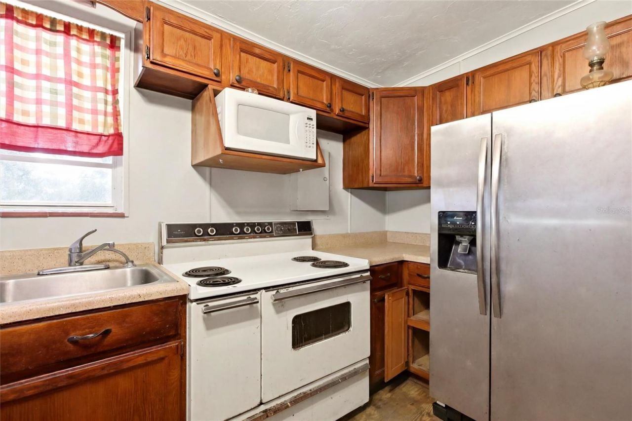 2616 Hacienda Drive, Lorida, FL 33857 Photo