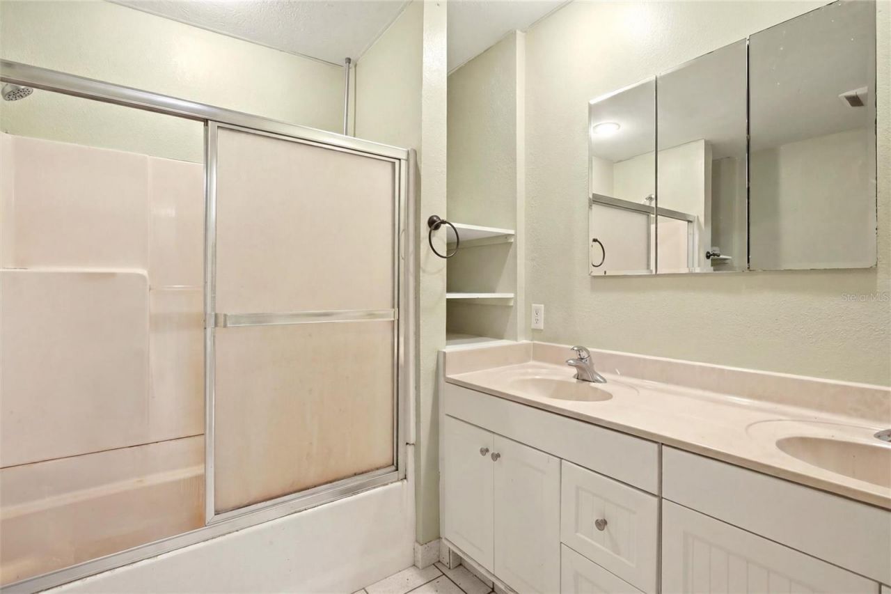 2616 Hacienda Drive, Lorida, FL 33857 Photo