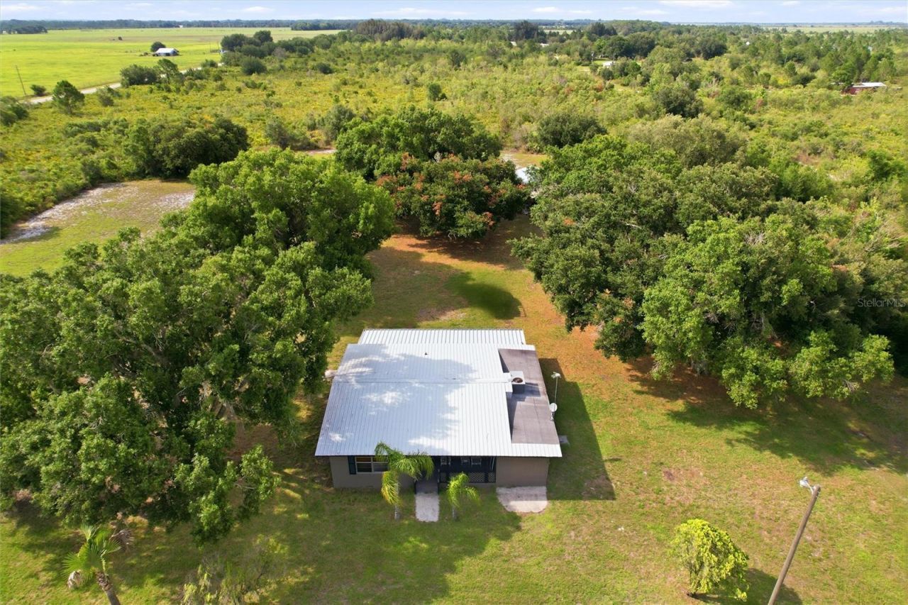 2616 Hacienda Drive, Lorida, FL 33857 Photo