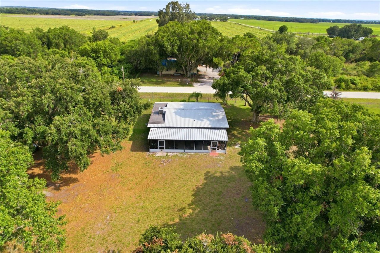 2616 Hacienda Drive, Lorida, FL 33857 Photo