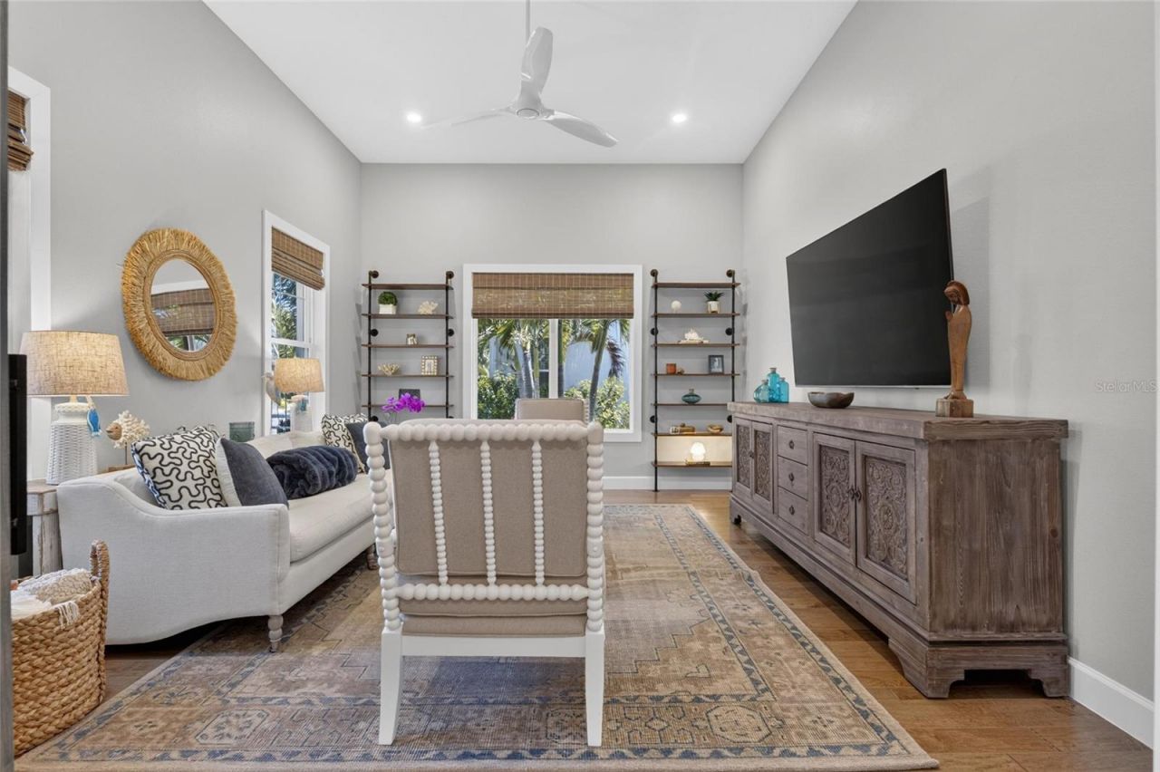 825 Manns Harbor Drive, Apollo Beach, FL 33572 Photo