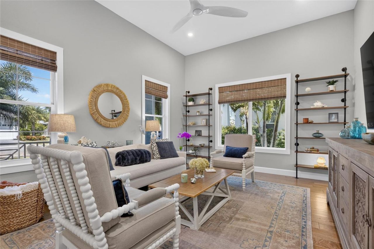 825 Manns Harbor Drive, Apollo Beach, FL 33572 Photo
