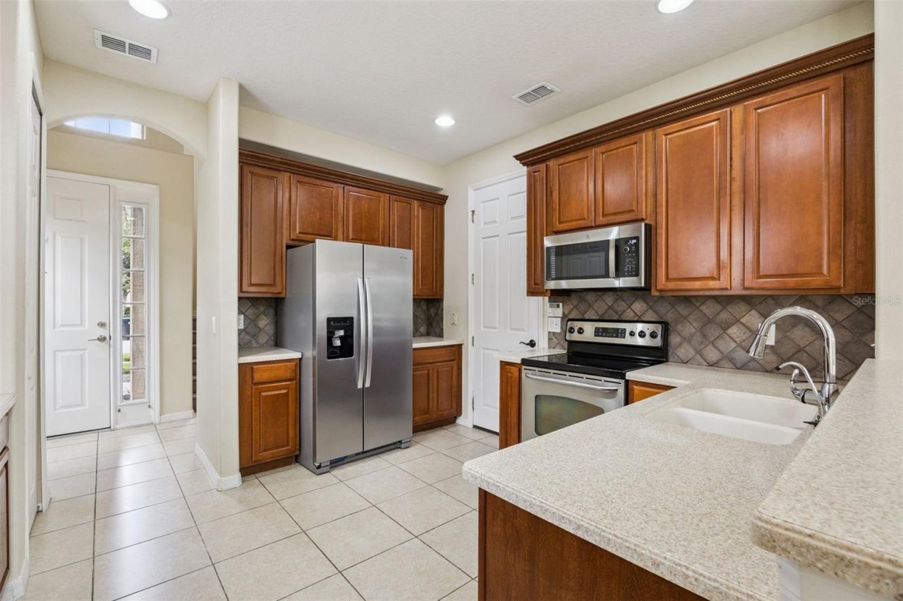 551 Terrace Spring Drive, Orlando, FL 32828 Photo