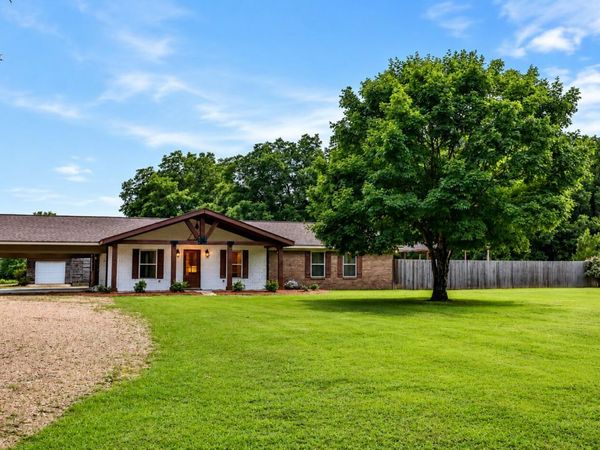 50191 Greenbriar Road, Aberdeen, MS 39730