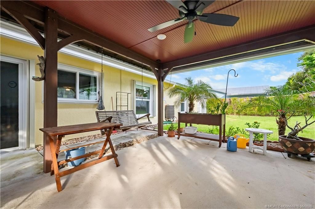 8974 SE Bobo Court, Hobe Sound, FL 33455 Photo