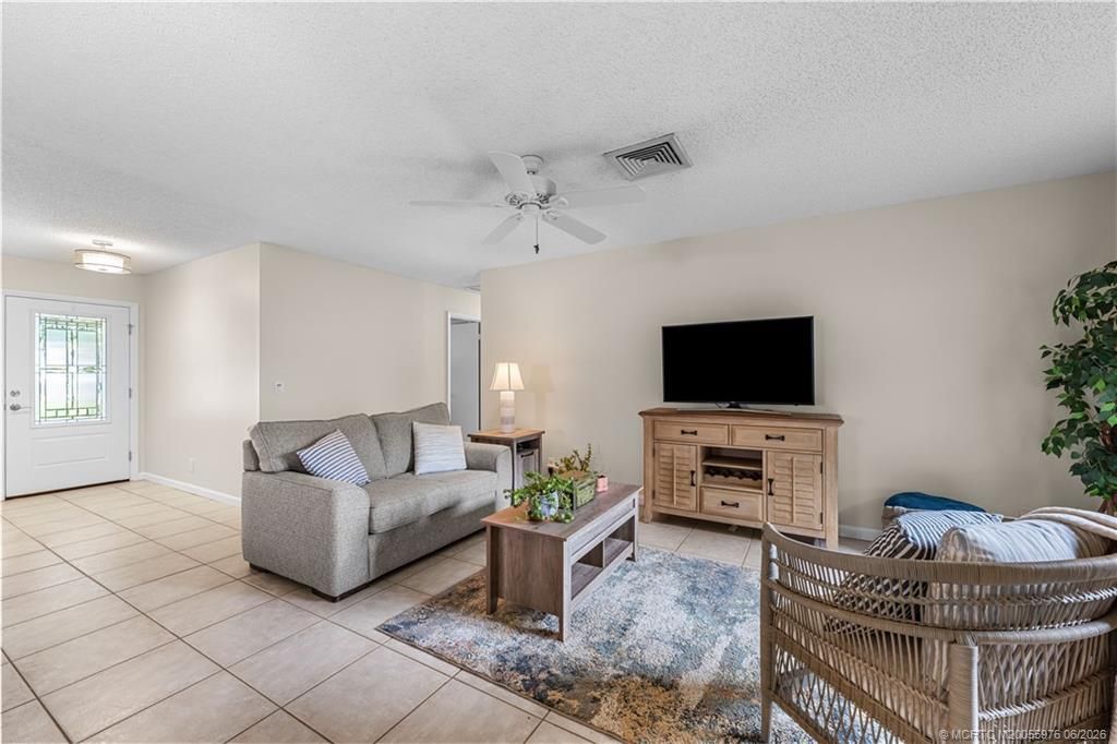 8974 SE Bobo Court, Hobe Sound, FL 33455 Photo