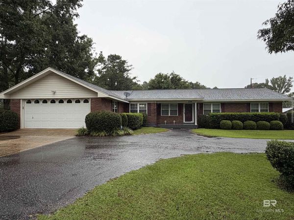 154 Perry Lane, Atmore, AL 36502