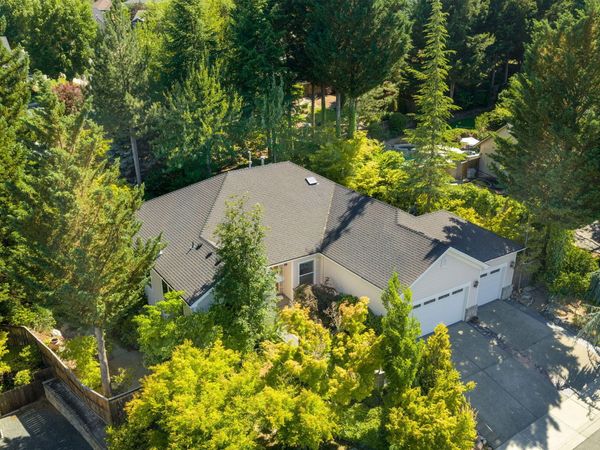 1119 NW Morgan Lane, Grants Pass, OR 97526