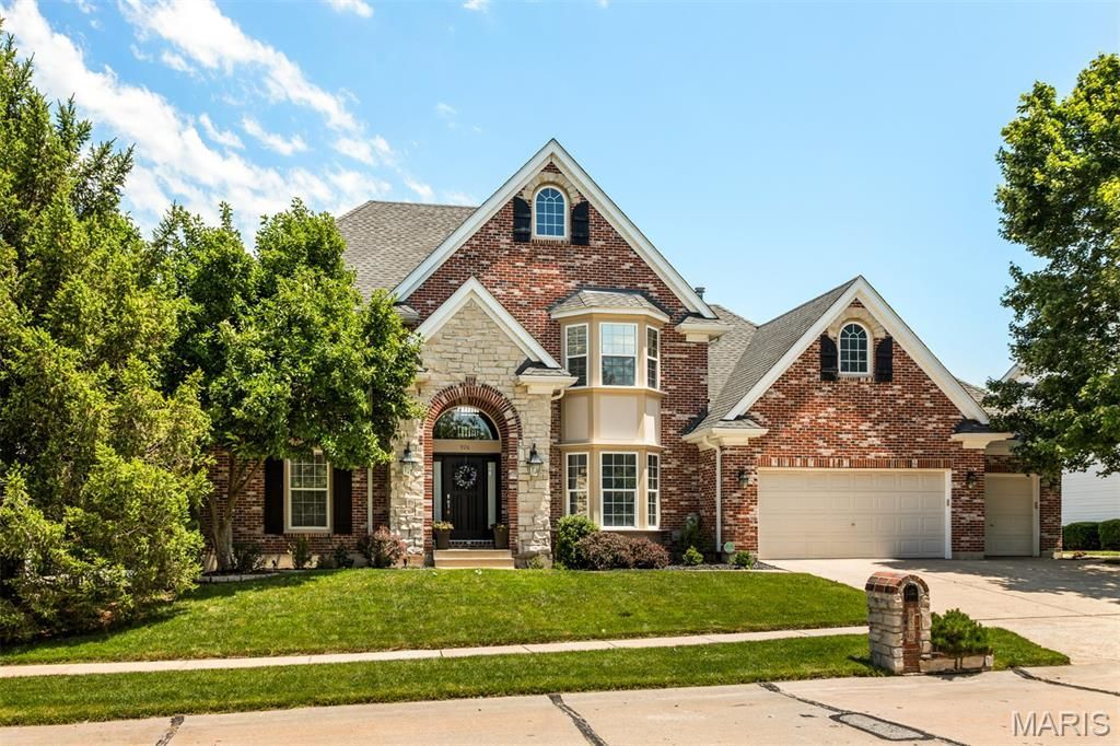 926 Kingsridge Court, Wildwood, MO 63021 Main Photo