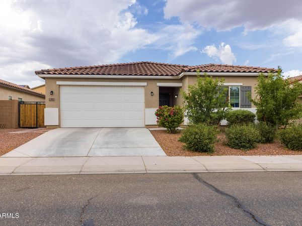 202 W SEVEN SEAS Drive, Casa Grande, AZ 85122