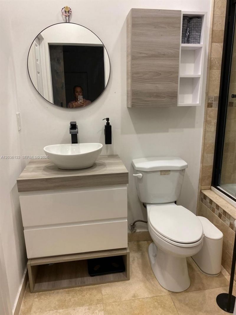 1103 Washington St , Hollywood, FL 33019 Photo
