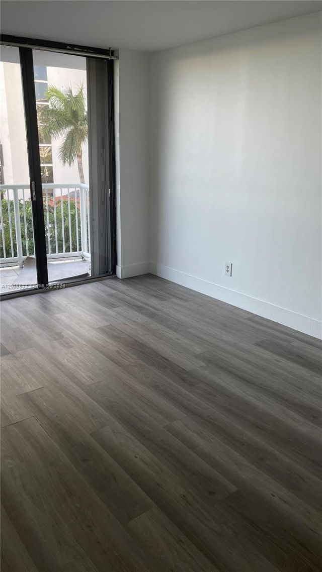1440 Brickell Bay Dr , Unit 508, Miami, FL 33131 Photo
