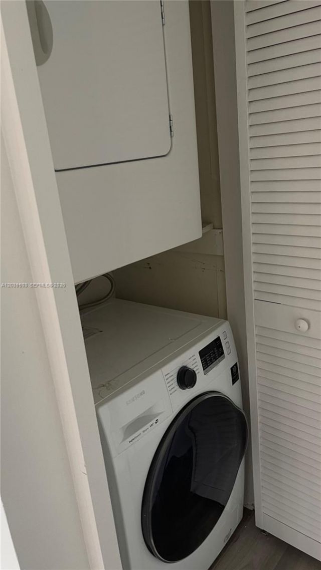 1440 Brickell Bay Dr , Unit 508, Miami, FL 33131 Photo