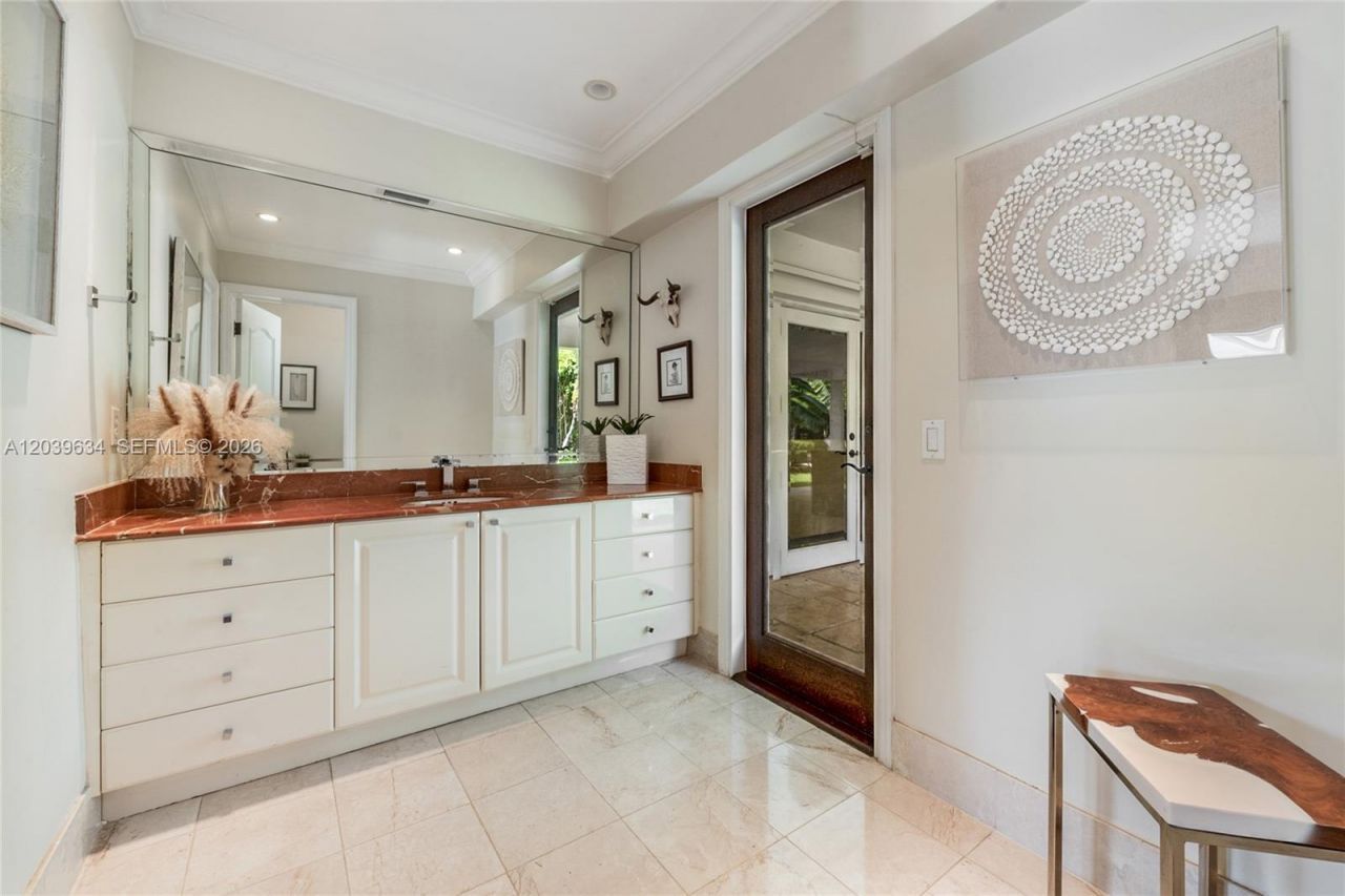 11900 SW 63rd Ave, Pinecrest, FL 33156 Photo