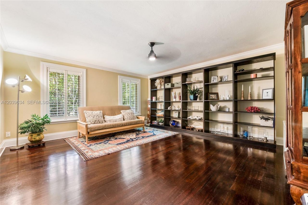 11900 SW 63rd Ave, Pinecrest, FL 33156 Photo