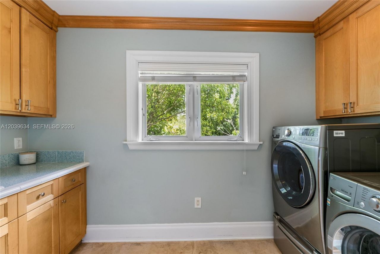 11900 SW 63rd Ave, Pinecrest, FL 33156 Photo