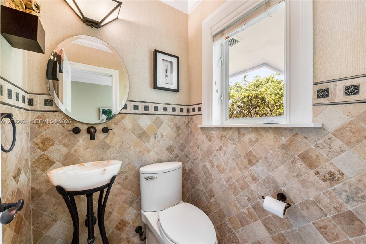 11900 SW 63rd Ave, Pinecrest, FL 33156 Photo