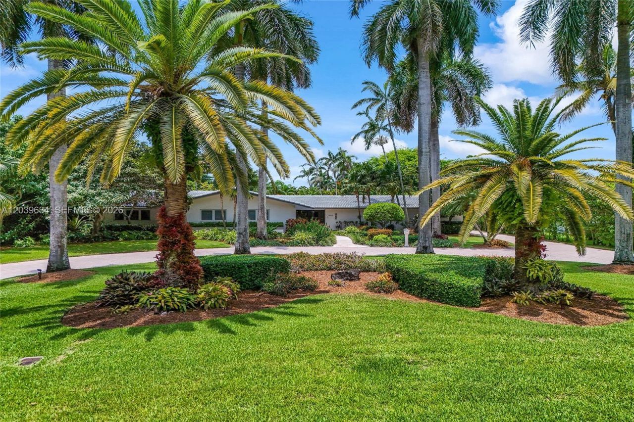 11900 SW 63rd Ave, Pinecrest, FL 33156 Photo