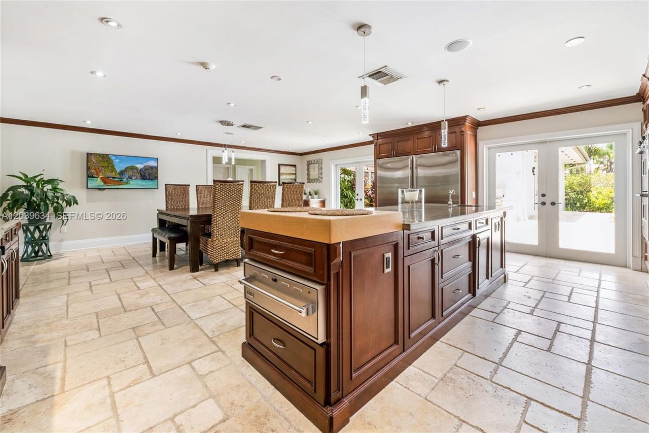 11900 SW 63rd Ave, Pinecrest, FL 33156 Photo